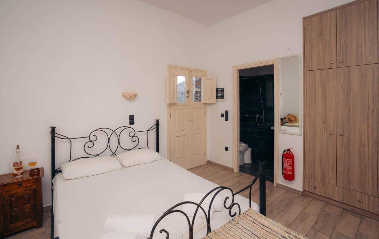 Oniropagida Hotel Аполония Екстериор снимка